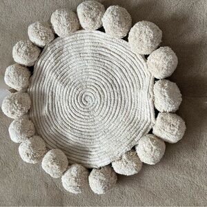 Banilla Cream Pom-Pom Accent Pillowcase